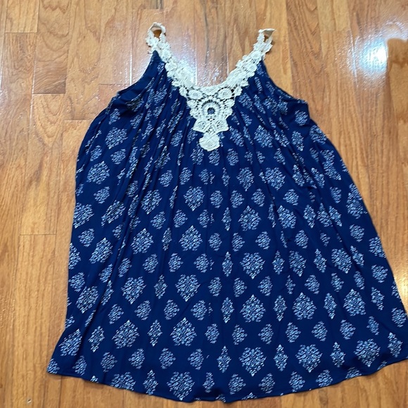 Woman Large Dress Onetheland Navy Blue Small Print Crochet Lace Straps & Decor - Picture 7 of 10